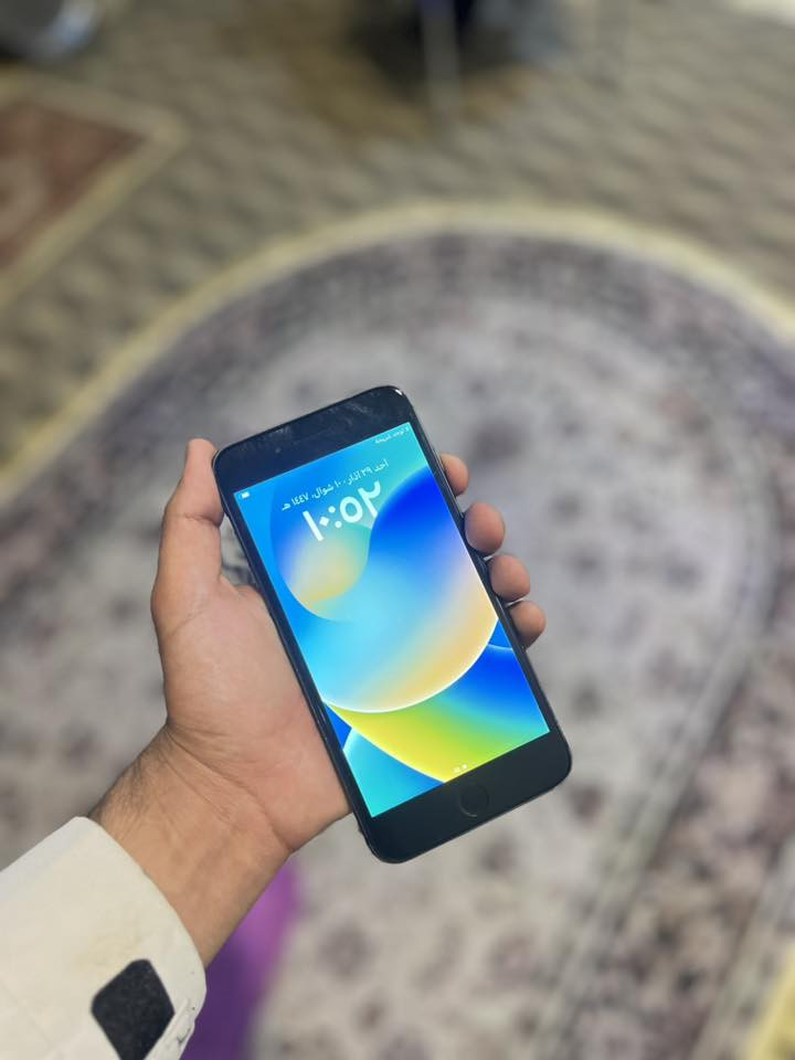 يالله السلام وعليكم للبيع فقط ايفون 8بلاص لون اسود  الجهاز بلادي فقط مبدل بي شاشه اصليه ام الضمان  شرط مالت تفصيخ من جهاز عليه بيدي اني شادها اله حت البصمه شغاله شرط 
ذاكرته عاليه 256🔥 بطاريته 84بلاديه شرط لارفع ولاشي تنسى الصرف الجهاز كلشي شغال بي بصمه شغاله صوته فول كامراته تخبل امامي خلفي شاصيه نضيف شخط مبي سيم كارت كله فول فلاش حساس شغال بلوتوث واي فاي كله شرط الجهاز 
مكان التلفون تكريت 
سعر خاص


**إذا كنت صاحب هذا الإعلان وتريد حذفه لأي سبب، رجاءا أرسل رسالة إلى الدعم الفني**