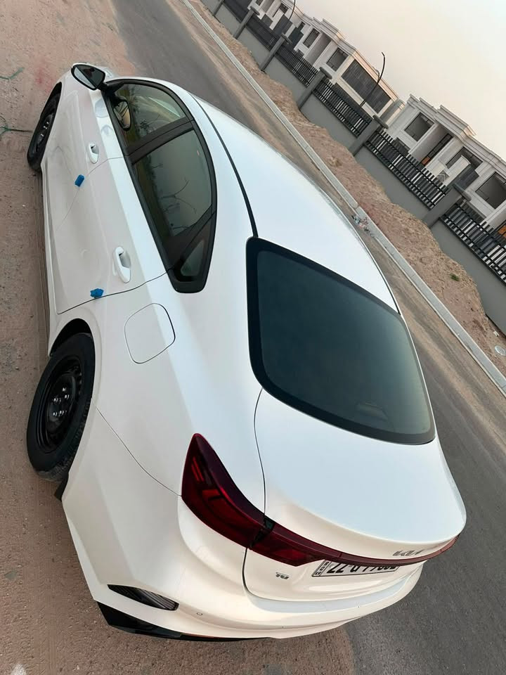 سلام عليكم سيراتو 2022بيها مكانات بارد
رقم صاحب السياره *********** 
التفاصيل يمه مكلف بلنشر

