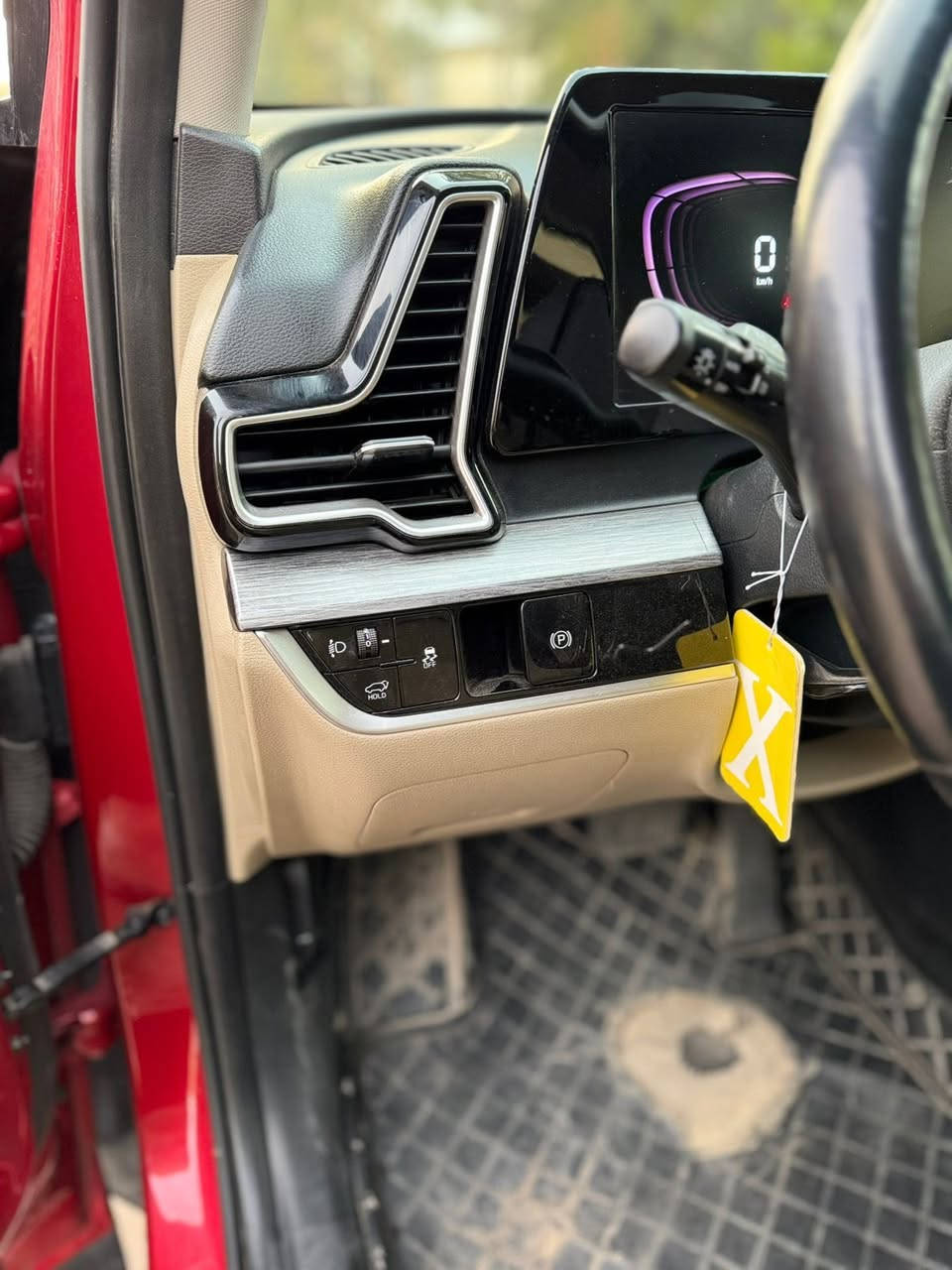 تحيه طيبه ….
كيا اسبورتج 2023خليجي 
السياره كفاله  
مواصفات 
اوتو هولد
هند ابريك بصمه 
كشن كهرباء
باب خلفي كهرباء
تدفىه استيرن 
تدفىه كشنات
انظمه قياده
مري شفط
ويل كبير 
لايت زنون بلاد
دبل بصمه 
تشغيل عن بعد 
السعر المطلوب 197$ 
للاتصال ***********
