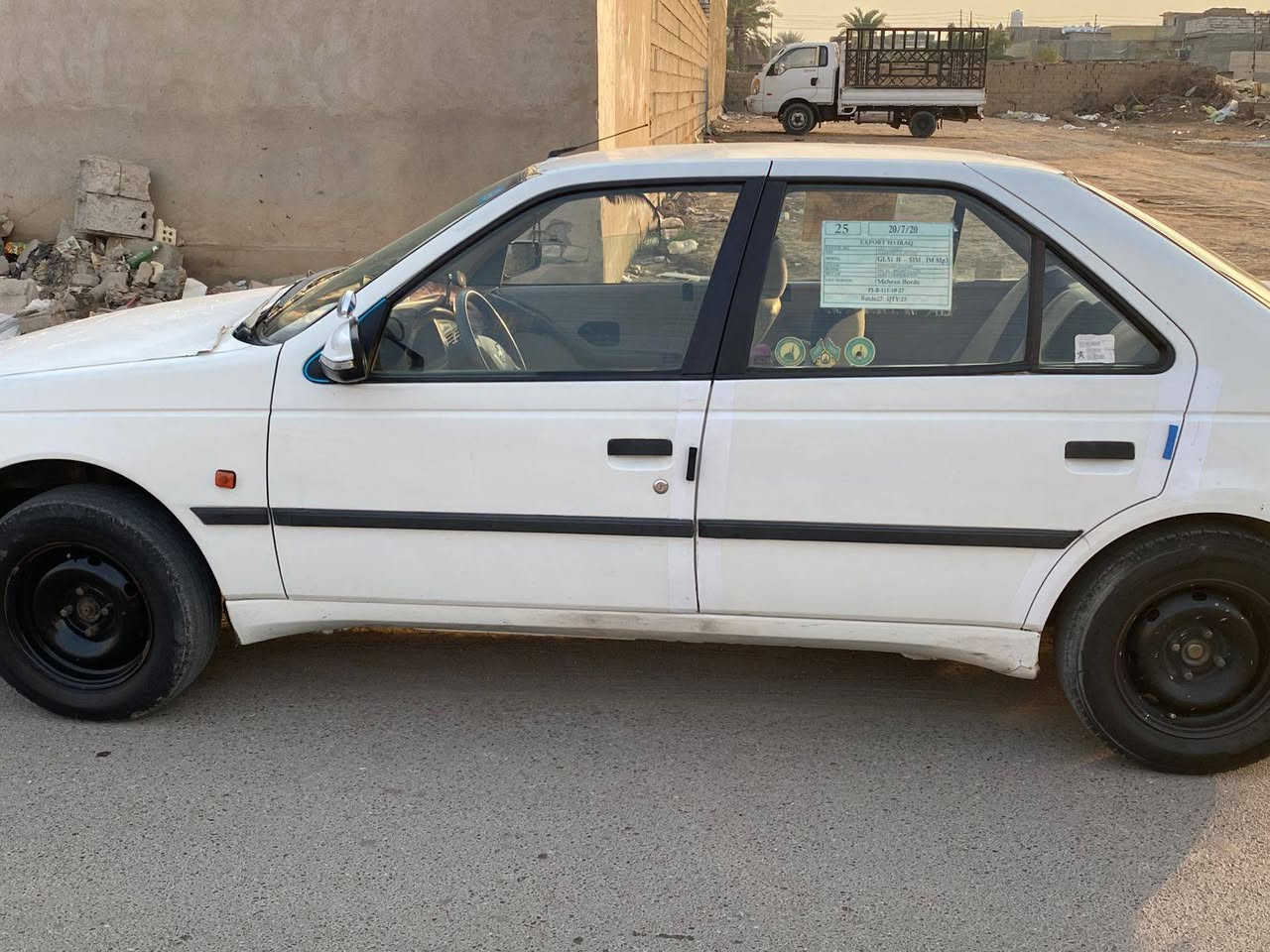 اذا متجي لتواعد رحمه لوالديك
ب٣٨بيها بجال مستعجل عل بيعا *********** 
سلام عليكم بيجو 405 GLX موديل ٢٠١٠
محدث ٢٠١٧ مكينه  وكير فرنسي كفاله
السياره احله من الصوره
رقم نكليزي السياره بسمي تحويل ثاني يوم
العنوان بغداد الشعب بوب الشام
