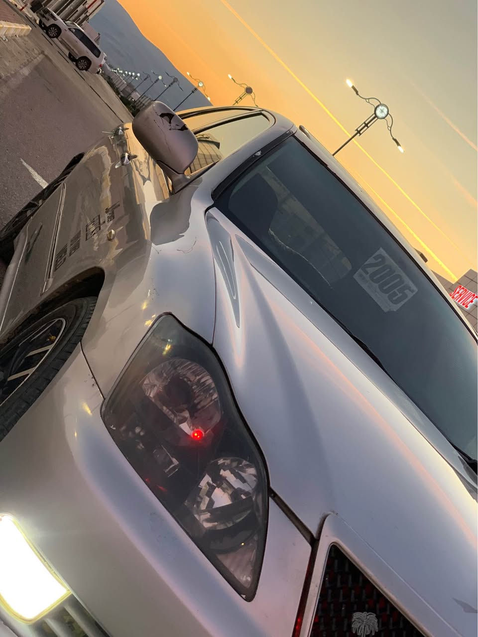 سڵاوی خوای گەورە لە هەموو لایەک
شاهینە بڕاوە  بڕاوە
سپۆرت 
سڵاید
پێشو دوای کەپس
گێرو مەکینە گەورە ١٨٢
٢٠٠٥ و بەسمە
چوار تایەو ویلی لۆک
تەبرید ساردو گەرم
مەجموعە لێگزز کارەبا
پێشی کامل کراوە بە زینۆن
جامی دواو پێشی هەڵ گیراوە
٣ دووگمە  ساج سور
هەمو گیانی ئیش ئەکات
٤١ گەڵا قفڵی 
لەسلێمانیم
***********
*********** السليمانية, العراق
