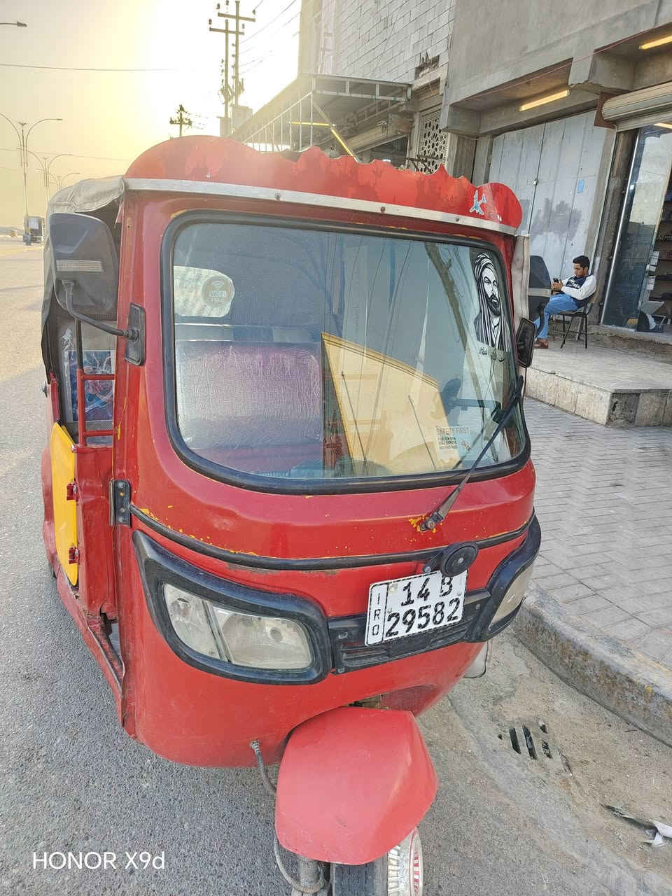 سلام عليكم تكتك تي في إس موديل ١٨ داخل ١٩ محرك جديد رقم نكليزي بصره دور شرطة  سعر ٥٠٠٠٠٠٠ بيها مجال رقم ***********
