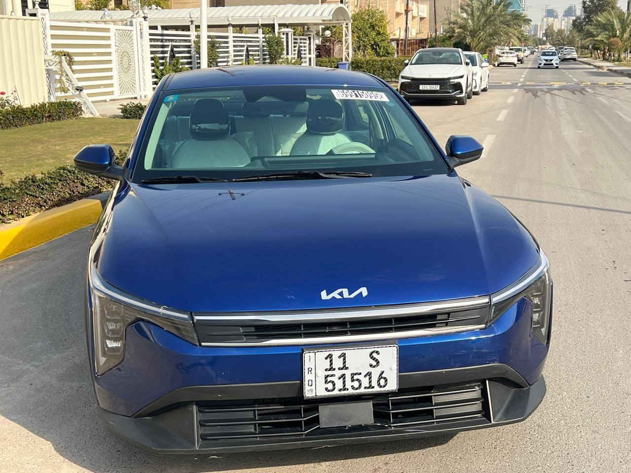 سلام عليكم للبيع كي 4 وارد أمريكي موديل 2025 مواصفات معروفة ميحتاج اذكرهن  دوشمة جديدة كاملة حادث بسيط بس بنيد مصلح بدون ايرباك بدون تبديل دعامية ولايتات بلاد كفالة عامة عدا البنيد السعر 182 وبيها مجال للطيبين مكان بغداد المنصور للإتصال ***********
