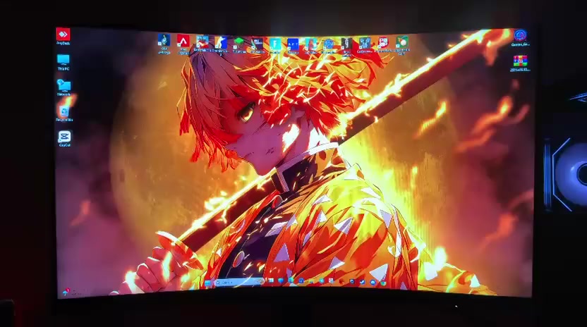 [3/27, 12:28 AM] Younis: الحجم: 31.5 إنش
دقة العرض: Full HD (1920*1080)x

التصميم: Curved (منحنية) بانحناء قدره 1000

Fps : 165Hz

زمن الاستجابة : 1ms
[3/27, 12:29 AM] Younis: تقنيات اللعب والعرض
• AMD FreeSync Premium
[3/27, 12:29 AM] Younis: Game Mode: أوضاع مخصصة للألعاب (مثل FPS أو Racing) لتحسين الإضاءة والألوان حسب نوع اللعبة.
[3/27, 12:30 AM] Younis: المنافذ
• تحتوي عادةً على منفذ DisplayPort 1.2 (للحصول على كامل الأداء 165Hz) ومنفذين HDMI 1.4.
• منفذ لسماعات الرأس (3.5mm).
***********
