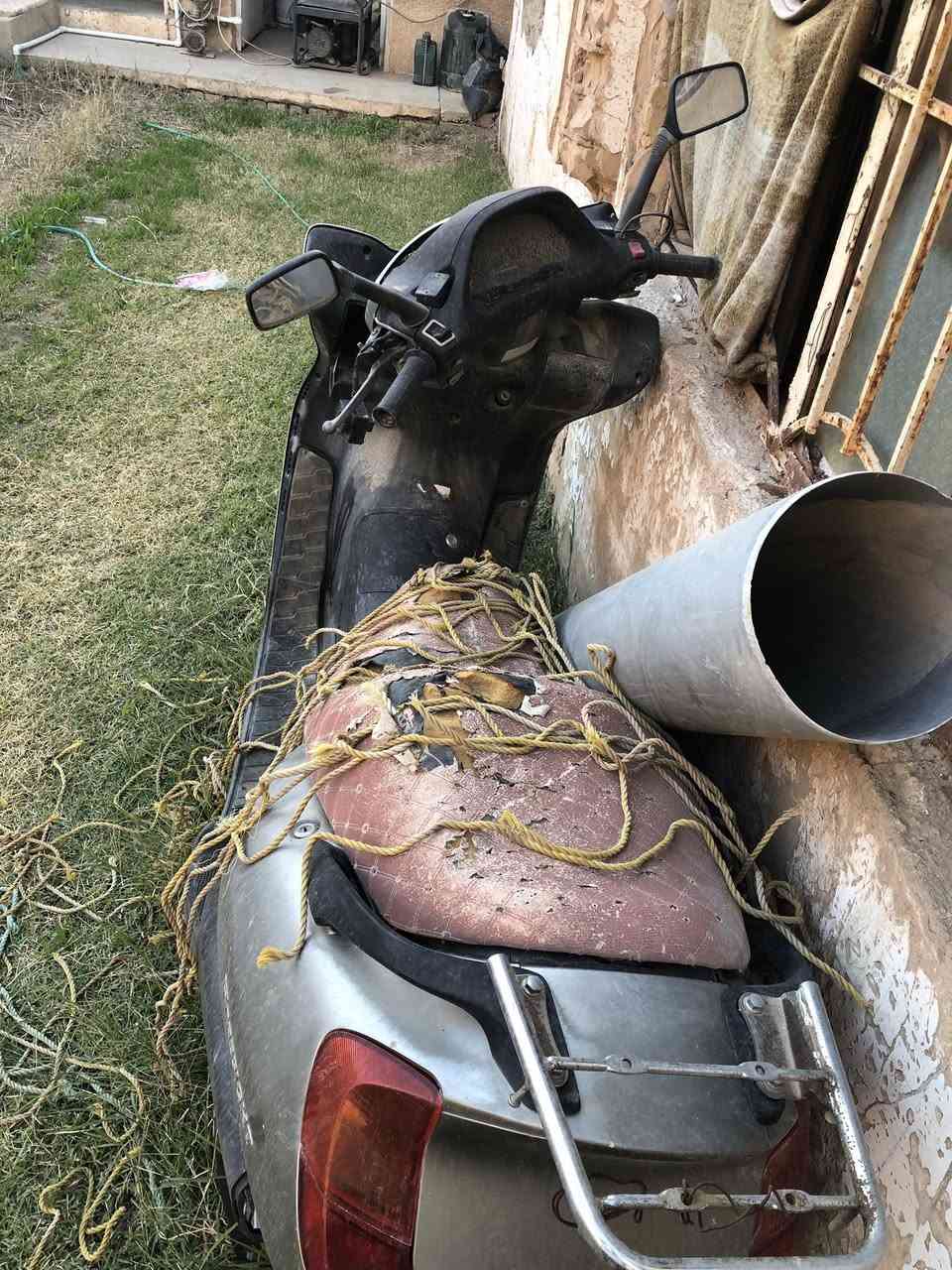 سلام عليكم دراجة هوندا متروكة ابيعهة على هاي وضعيتهة گايمة رايدهة ب 450 مكاني جسر المثنى رقمي ***********
