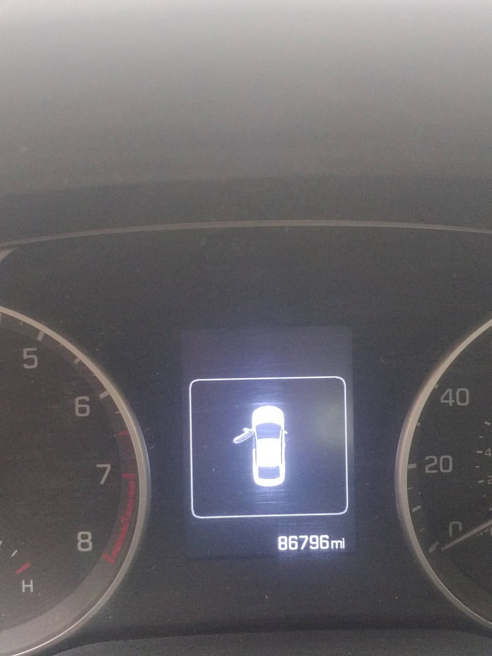السلام عليكم
النترا موديل 2018 امريكي رقم بغداد مشروع وطني 

حادثها من امريكا الجاملغ الامامي  والجاملغ الخلفي جهة السايق

ماشية 86 الف ميل حقيقي المواصفات نص فول 

شاشه جبيره كار بلي واندرويد+اوتو 

تحكمات ستيرن 3 انظمة قيادة سبورت وايكو وعادي

مكينة 2000 دوش تبريد شغال كير AT

 طكطكة بسيطة بالصدر جميع الكهربائيات شغالة

العنوان بغداد حي اور 

حاضر لأي استفسار متواجد خاص وواتساب

السعر 117 ورقة وبيها مجال 

وهذا رقمي  ***********

