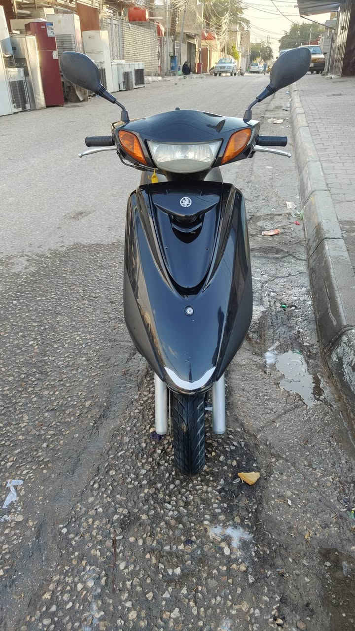 سلام عليكم لكزز 2013 كفالة عامة بلادية الدراجة السعر 1300وبيهة مجال  ***********
