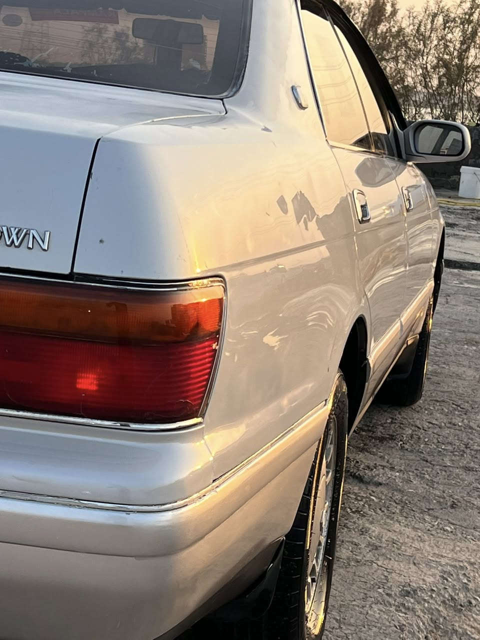 سلام عليكم. بطه فصل. موديل ٩٤  سياره كفاله عامه من الكص ونقل الجثه والضربه. والعيب الشرعي. سياره جاهزه من كلشي. اي نقص ما بيها  تخم تاير مكينه وكير ثنين ونص جدد  حداده جديده سياره فول مواصفات   مال جناي. رقم بصره دولي سنويه ل٣٠. توها صاعده هزه.  تحويل ثاني يوم. 
مكاني البصره القرنه 
لاستفسار 
***********
السعر ٦٥ وبيها مجال
