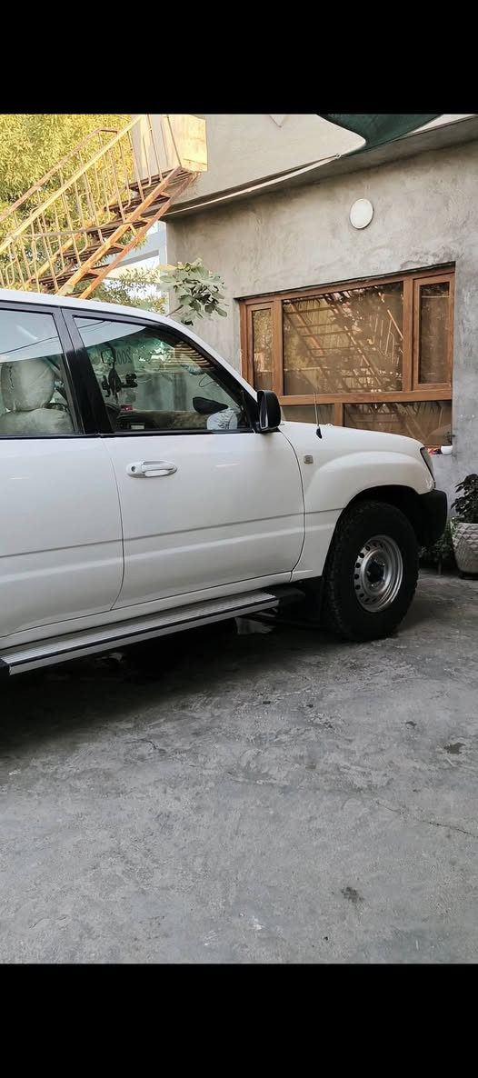 ریکلامی تایبه ت
مۆنیکا موديل ۲۰۰۱ بو فروشتن

ئارم پلاستیکی سلیمانی

هه زه ی تازه بو کراوه

به شه رتی ئارم ه ئه وه لیات و غه رامه

پیش ته به له ناو زه رد سه لاجه قفل

مه رگه زی ته برید مه رکه زی

چوار تایه ی لوک

مه کینه و شه نسی و ده بل و ئه کسل قورس و سوک به شه رت

كامل بوياخ بی ده عم و وه رگه ران

هه یکه ل و ناوی نمونه یه

زوجوانه له ره سمه کان چونه له رو جوانترر شوێن عەربەت بۆ سحری نامەبنێرە


**إذا كنت صاحب هذا الإعلان وتريد حذفه لأي سبب، رجاءا أرسل رسالة إلى الدعم الفني**