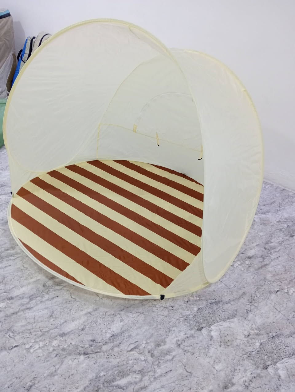 خيمه طول 210 عرض 160
سعر كله ويه قطعه اثنين كلهن 35 ويه توصيل خاص مفتوح


**إذا كنت صاحب هذا الإعلان وتريد حذفه لأي سبب، رجاءا أرسل رسالة إلى الدعم الفني**