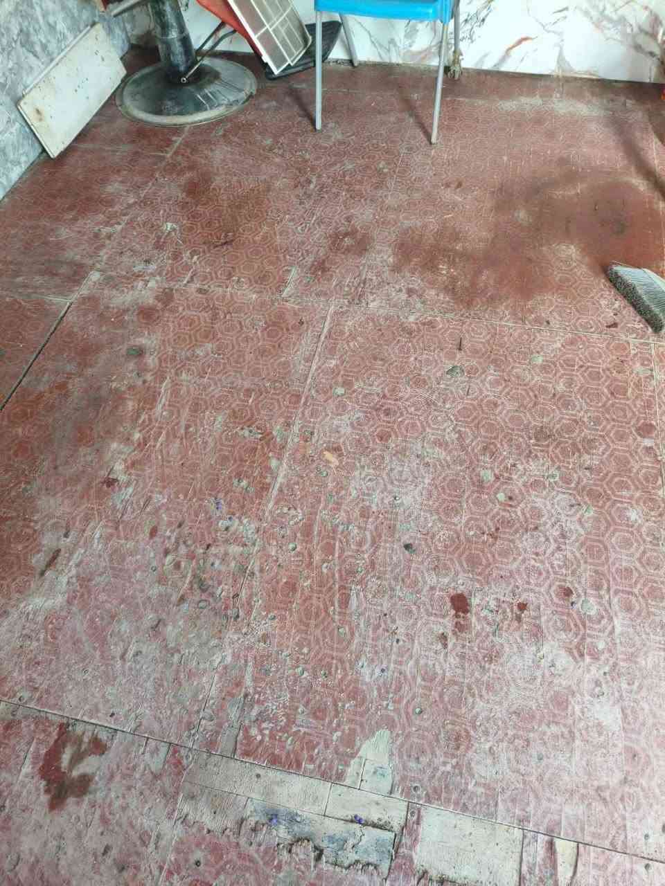 كرفان للبيع 4×3 
ارضية خشب سقف ثانوي واجهة جام 
يرادله تعديلات بسيطة 
الموقع البصرة التنومة 
للأستفسار *********** Singapore
