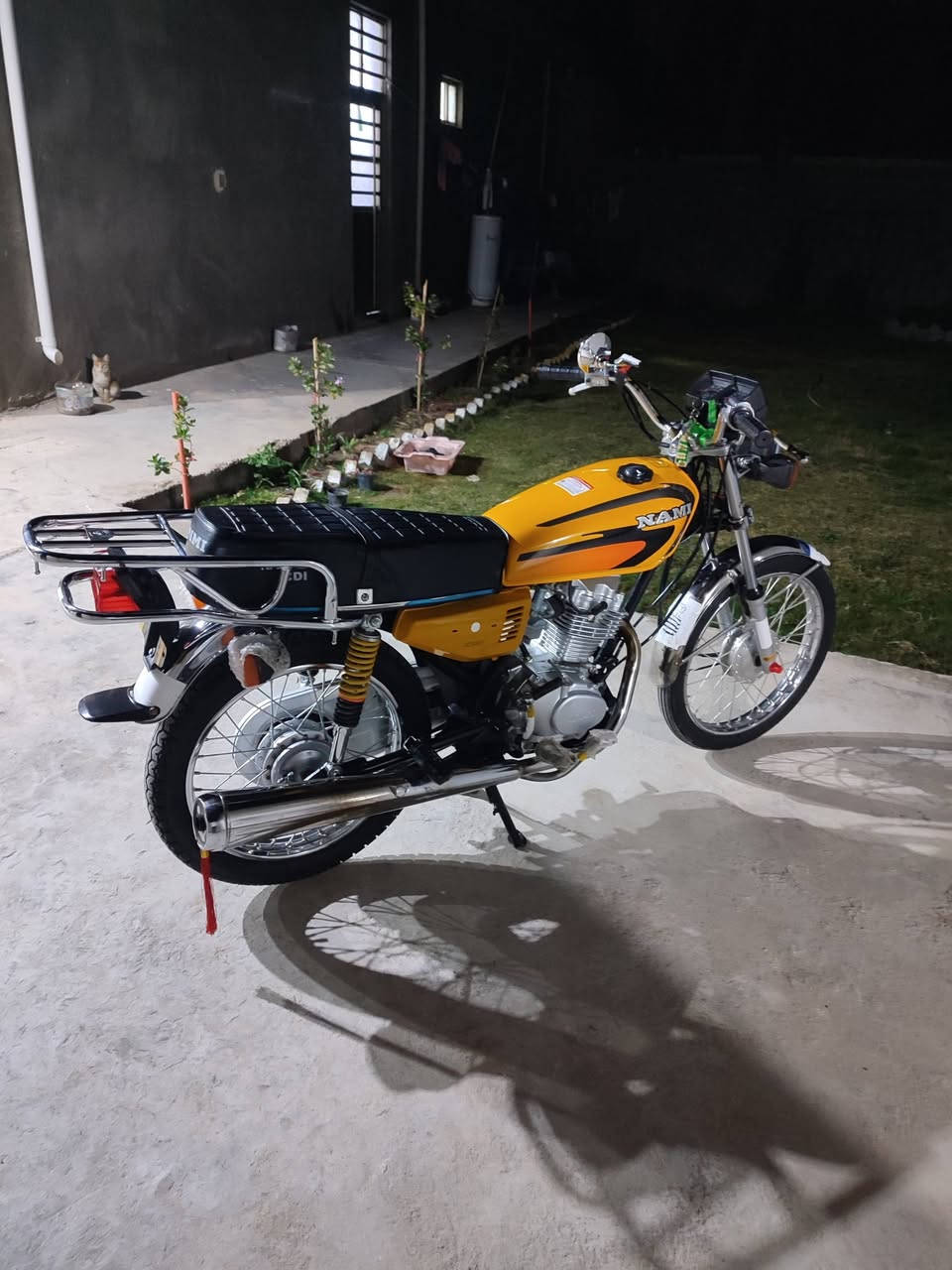 سلام عليكم دراجه نامه شلامجه سنويه دراجه خير من الله شغل وطلع مكفوله من كلشي وكلهه اصلي دراجه شاصي 13سنويه والباقي 24كله اصلي مكاني واسط السعر خاص  اي استفسار خاص ***********
