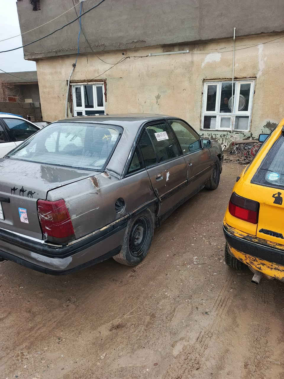 أوبل اوميكا حجم 20نظافة كدام العين موديل 92مشروع وطني لل27 دفتر بانزين بيها السعر جدآ مناسب ومراوس حسب القناعة ***********
