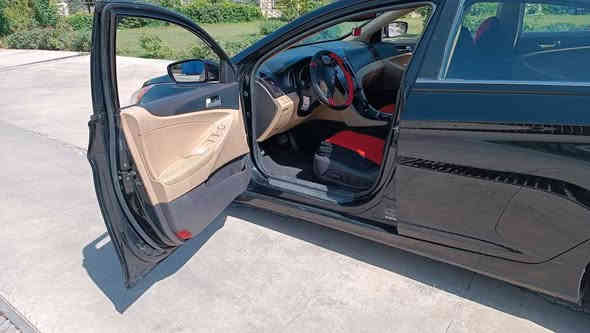 سوناتا ٢٠١٢ ئەمریکی ليمتد - فول مواصفات - پانوراما - تەبريد مەركزي - بەصمه -کوشن کاربایی - ٣ پارچە صبغ- ٣ ورقه غرامه
سعر ٩٤ ورقە ومجال 
ت/*********** - دهوك
