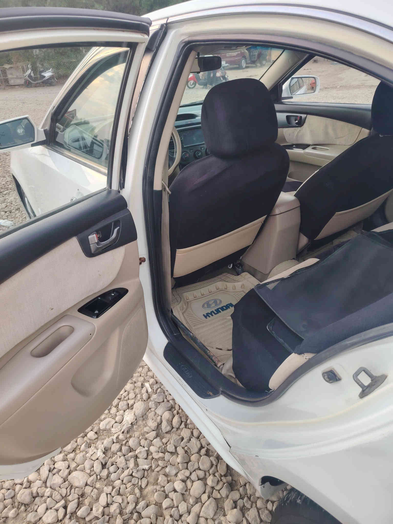 كيا اوبتيما 2009 خليجي فول مواصفات رقم بغداد مشروع وطني تحويل ثاني يوم بيه قطع بنيد بي صبغ وجملغ مبدل فقط سعر 116 نتصل ***********
