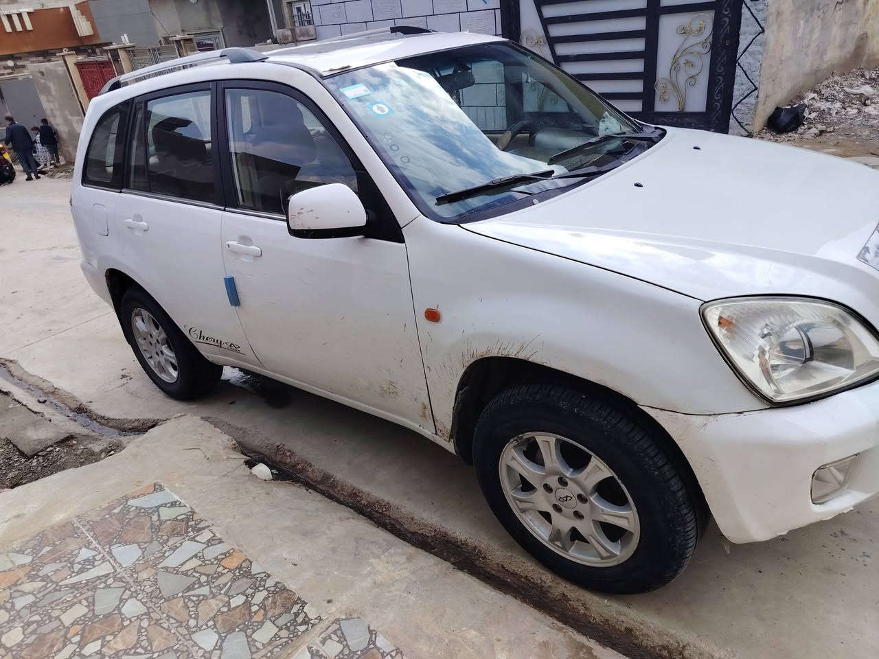 سلام عليكم شيري تيكو 2012 محرك وكير فرخ بطه سنويه جديد 2030كهربايتاته كله شغاله غرامه صفر سنويه بسمي طخم امايم جديد خلفي جديد تايرات جديد بيها صبغ بوند اثر تقحيل سعر 68رقم الهاتف ***********
***********
