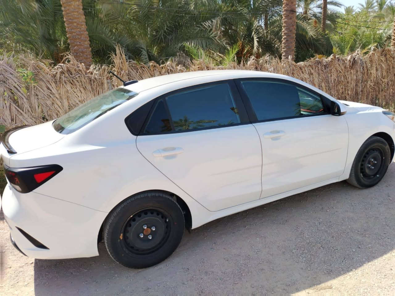 سلام عليكم
كيا ريو مديل 22 مواصفات اس (حره) 
سياره جديد عل وضع الشركه برغي ما مبدل بيه
ماشيه 60الف سعر ١٢٣ وبيه مجال بصيط
اتصل وبيك خر تدلل ***********
