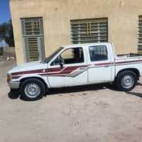 نيسان للبيع موديل 88 كير او مكينه بلاد شرط تخم تاير او ويل حداديه زينه...