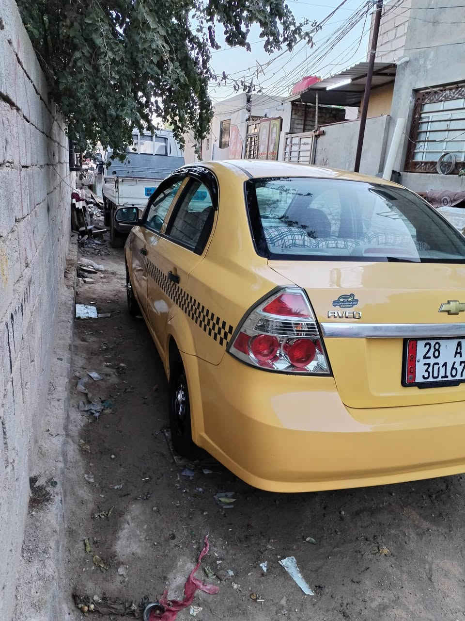 السلام عليكم افيو 2011 للبيع جير عادي او مراوس حسب القناعه رقم نجف انجليزي مصفره هيئه وغراماتك تحويل ثاني يوم ماكينه مقفوله لا بخار ولا تنقيص جير مقفول  ما بيها ضربه مصبوغه جماليه حداديه جديده تخم تائر جديد كهربائيه شغاله السياره شوفت عينك احلى من الصور تبريد شغال❄️ تدفئه شغاله:-♨️ والسياره ترايك وين ما عجبك مكاني نجف شارع المطار والسعر خاص وهذا رقمي***********
