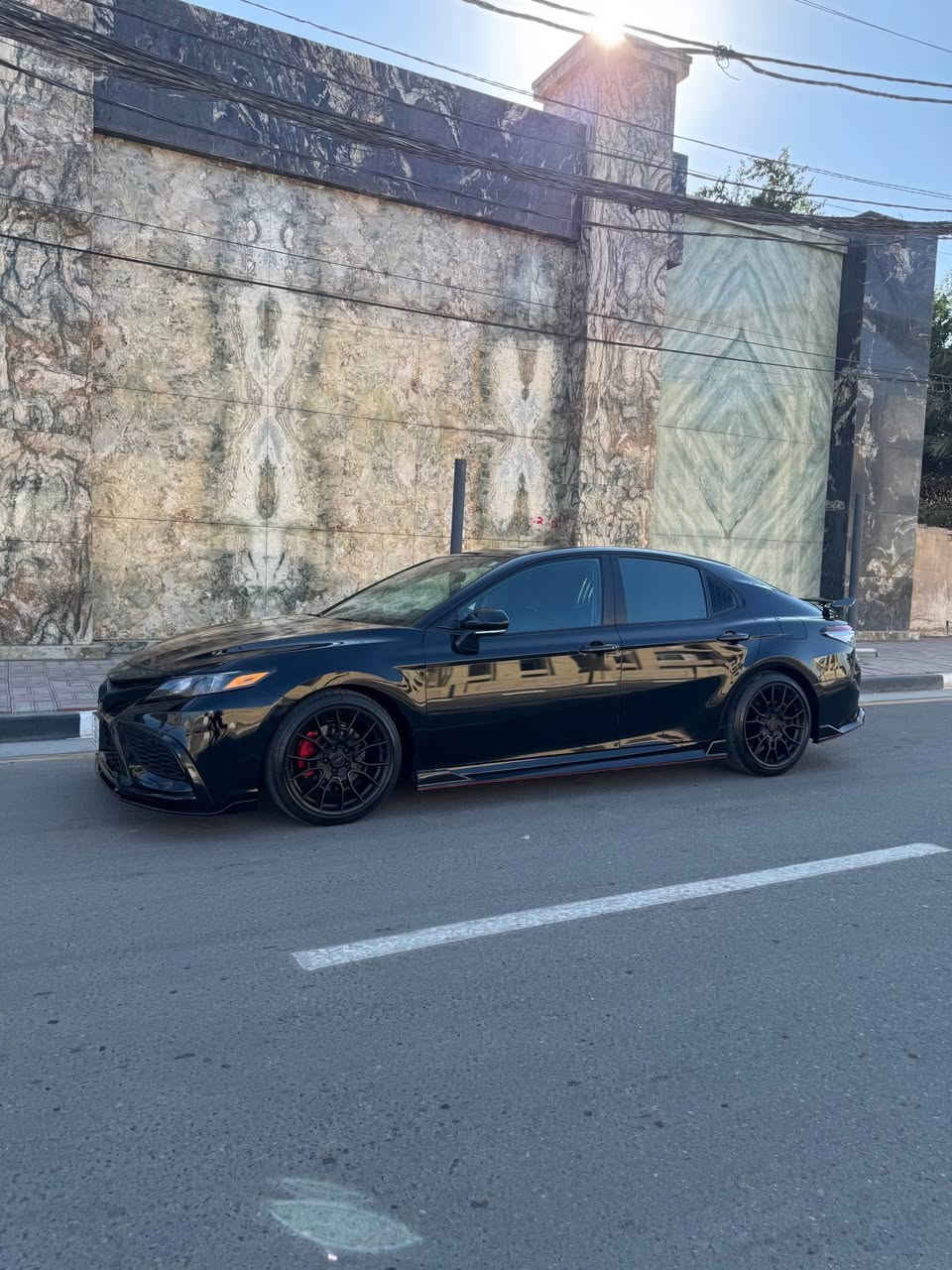 كامري TRD ٢٠٢٤ رقم بغداد دولي باسمي 
ماشيه ٤٣ مايل سياره جديده حيل نقص برغي مابيه 
حادثه بنيد مبدل نفس الون 
سياره اصل TRD وجديده حيل  سعره ٢٢٥ بيه مجال 
مكاني كربلاء بيع او مراوس برياضي 
*********** كربلاء, العراق
