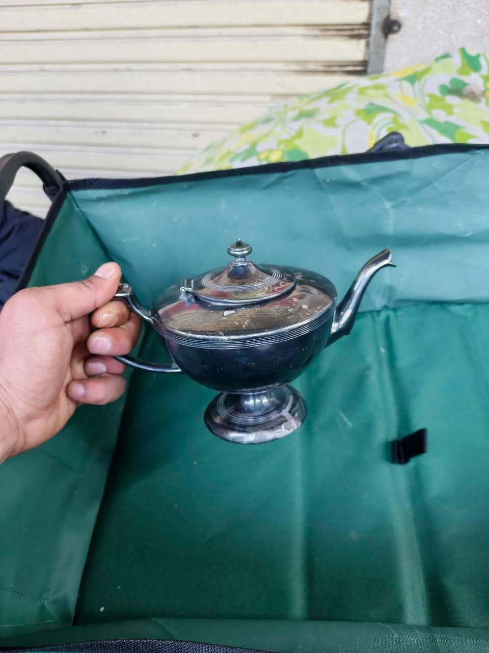 قوري طلاء فضه السعر 40 الف قديم


**إذا كنت صاحب هذا الإعلان وتريد حذفه لأي سبب، رجاءا أرسل رسالة إلى الدعم الفني**