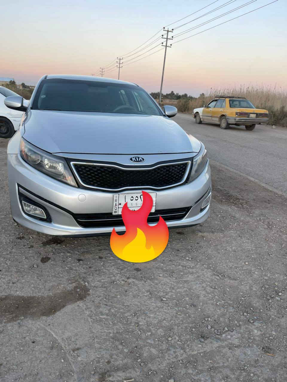 كيا اوبتيما 2015 أمريكي ضربته طرف الجامغ والبنيد ضربه جداً بسيطه مابيه تبديل معمرات نفسهن بيه صبغ ارباع الجاملغات الخلفيه وباب خلفي جماليه رقمه ذي قار راعيه بناصريه مركز مكينه مفتوعه معلى كازكت حداديه طوبه لايت زنون تبريد كامله مال جناي السعر 110بيه مجال بسيط الإتصال ***********
