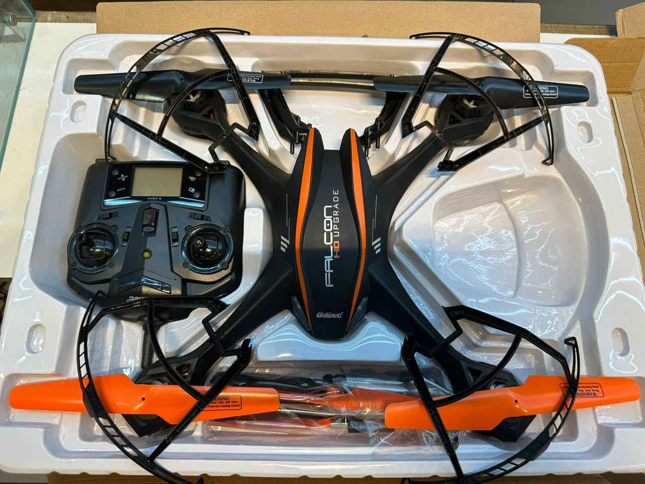 طائره ادرون السعر 70وبيها مجال تواصل عله الرقم ***********
مع كامل ملحقاتها
