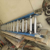 درج للبيع جديد استخدام قليل بعدة بالجيس سعرة 250 بي مجال قليل  0773394...