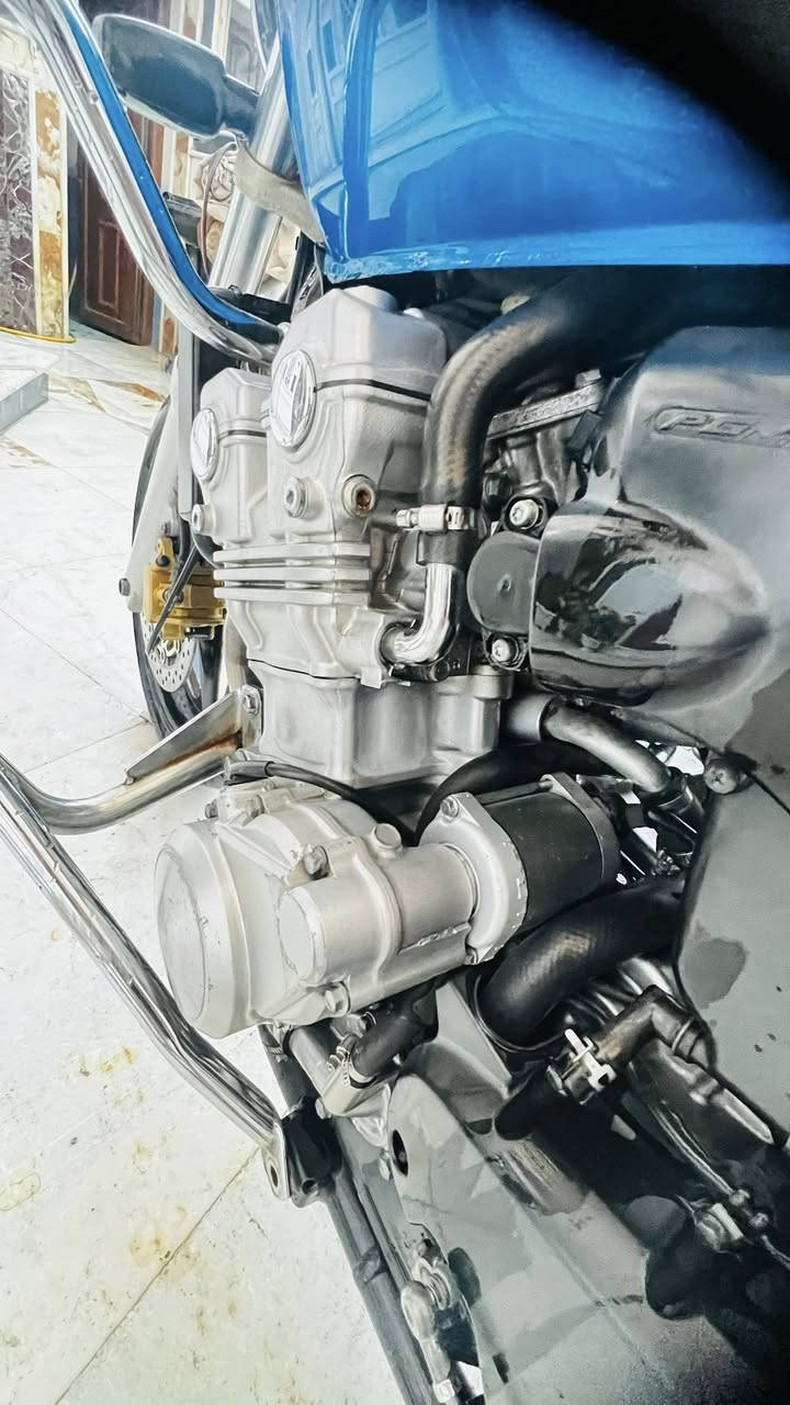 سيبي 4. كفاله عامه دراجه رمبه بعدهي. ب 22 بيها مجال حك جيه.  (( عماره. )). *********** 🥰🏍️
