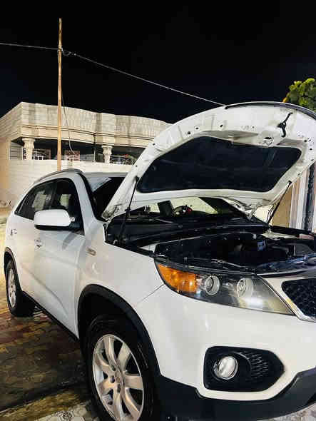 سورنتو 2012 وارد خليجي   ممشاه 190 السياره جاهز من كلشي ومرتبه على اخر حبايه السياره مال بيت 
تخم تاير جديد
محرك مسكر 
شرط السياره على الفحص وسونار كامل موجود 
فقط شبر بنيد وبارد خفايف 
***********
