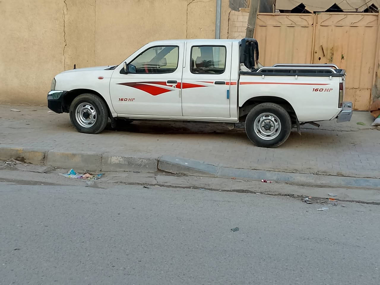 السلام عليكم نيسان مديل 2009 ( مصبوغه عام ) محرك كير شاصي مكفول كهربايات تبريد شغال  حداديه جديده تخم تاير جديد رقم قادسيه بسمي سنويه 28 مكان السيارة كربلا السعر 105 وبيها مجال. اتصل ***********
