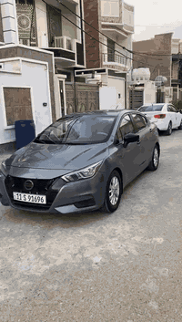 سلام عليكم نيسان فيرسا ٢٠٢٠ فول عده الفتحه محرك ١٦٠٠ دوش السياره مال بيت حادثها ناشره بالصور  بسيط 
السعر المطلوب ١١٠ ورقه رقم الهاتف ***********
