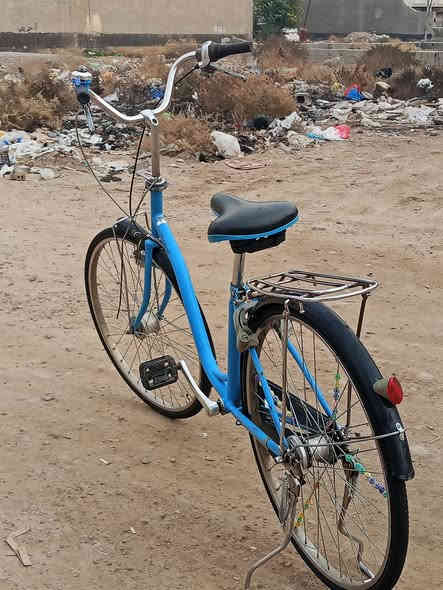 سلام عليكم ورحمة الله بايسكل بناتي بطة للبيع السعر 70وبي مجال للطيبين العنوان بغداد التاجيات شارع جاسم ماركت الاتصال على الرقم ***********
