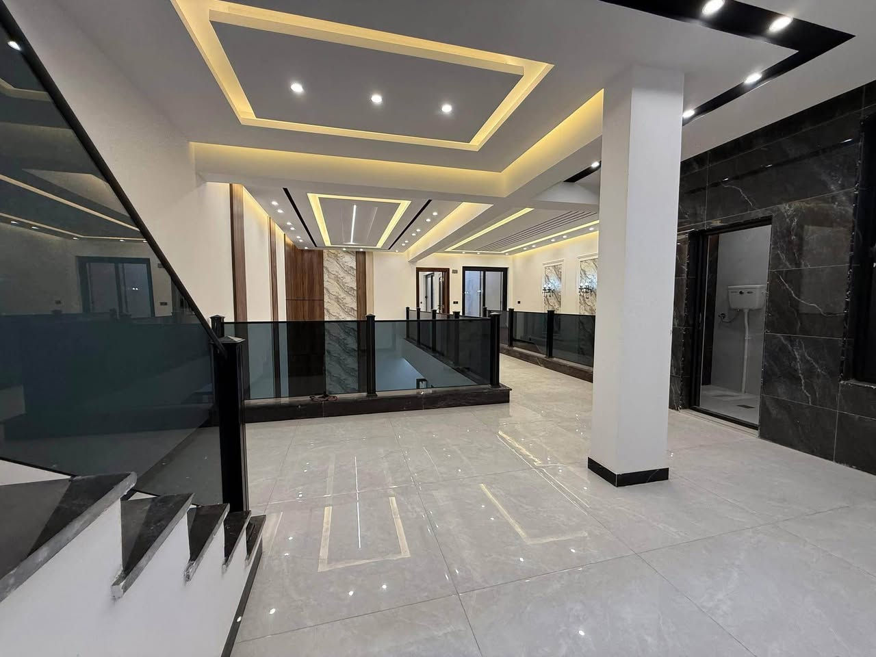 VIP 

‏‎‏‎دار  للبيع او المراوس النجف الاشرف
حي الامير
مساحه الدار  ٢٤٠ م 
شارع ١٢ موقع ممتاز 
طابقين بناء جديد vip
قرب مطعم بوراتي

للاستفسار مراجعة مكتب الدر او إلاتصال ع الارقام المذكورة 

***********ابو عباس الجليحاوي 
يتوفر واتساب 

***********حسين الاعسم 
يتوفر واتساب 

#نستقبل_عروظكم_العقارية_في_كافة_احياء_النجف_الاشرف_اهلاً_وسهلاً.  #followersreelsfypシ゚viralシfypシ゚viralシalシ #fypシ゚ #النجف النجف, العراق
