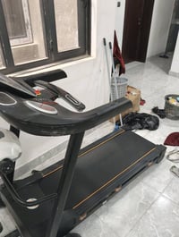 جهاز جري • نضيف • مع هزاز