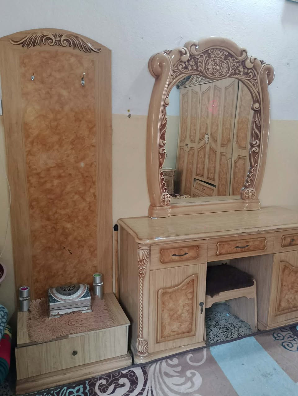 غرفه تركيه 7 قطع
للبيع بسعر 175 ألف بيها مجال 

يرادلها ترتيب


**إذا كنت صاحب هذا الإعلان وتريد حذفه لأي سبب، رجاءا أرسل رسالة إلى الدعم الفني**