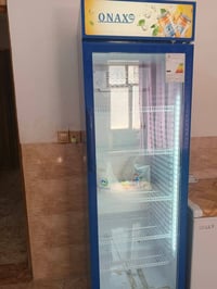 عارضة للبيع • عارضة ثلاجة • ثلاجة عرض • عارضة نظيفة • عارضة جديدة • ثل...