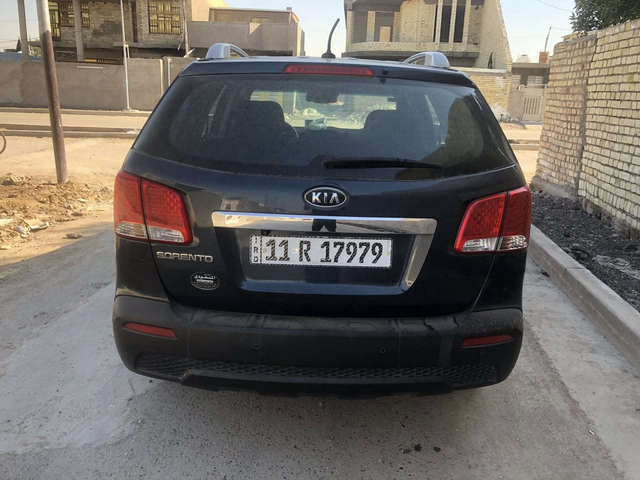سلام عليكم سورنتو للبيع موديل 2011 وارد امريكي سياره جاهزه جديده بمعنه الكلمه محرك 2400 دوش المرغوب لا صبغ ولا جراد سعر 155 وبيها مجال مكاني بغداد جسر ديالى القديم تحويل مباشر سونار مرفق معه المنشور رقم الهاتف ***********
