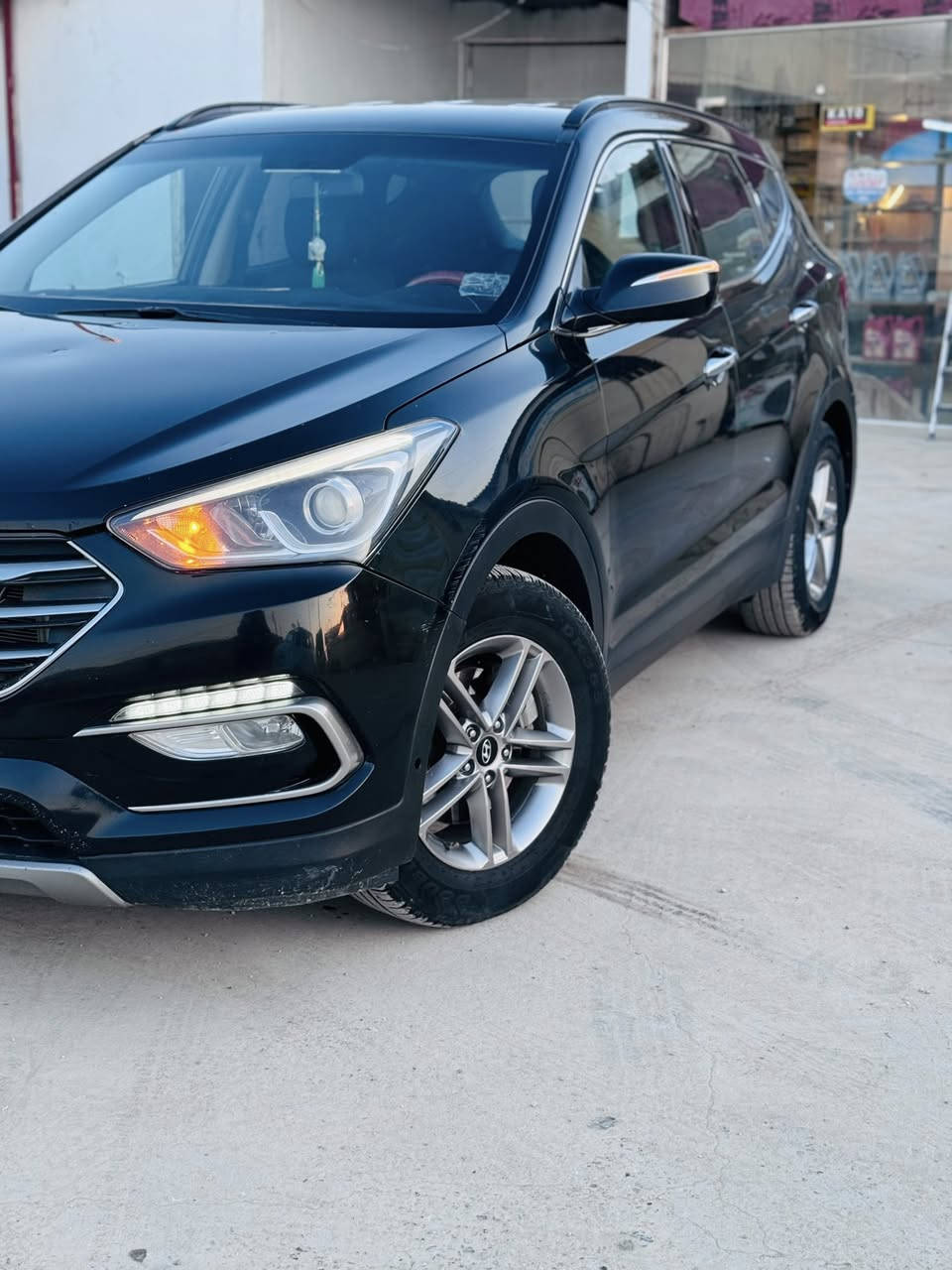 اسلام عليكم
للبيع سنتافي 2018 وارد امريكي. حادثه خشم البنيد صور موجوده معا السونار داخل المنشور  الباقي كفاله ع سونار 
رقم واسط بسمي دولي 
محرك 2.40. فورويل 
حساس امامي كشاف ضباب 
لد حاجب 
كشنات امامي وخلفي هيتر 
بردات خلفيه بلادي 
تكايه حامل أكواب 
هيتر ستيرن 
مثبت سرعه ذكي منحدرات 
رادار بل مري +اشاير بل مري 
تبريد قطعتين
شاشه +كامره خلفيه +حساس 
سنويه ل 2030 توني مجدده هزه ل 27 
مكاني بابل _ المدحتيه_قرب سيطره الباشيه 
السعر 148 ورقه|\للاستفسار /***********
