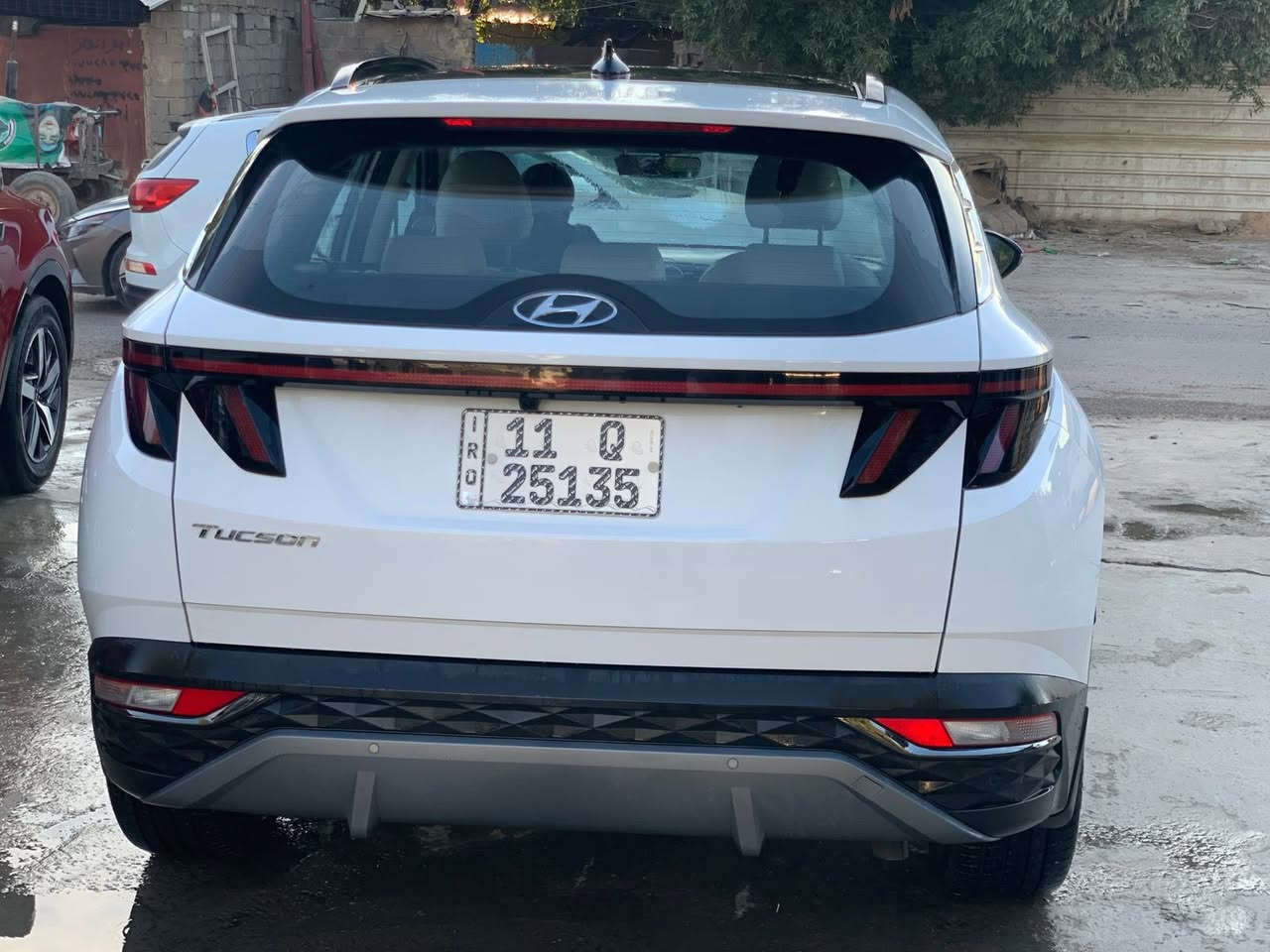 توسان 2024 خليجي 
فول مواصفات 1/1 
رقم بغداد تحويل مباشر 
ماشيه 10 فقط 
السياره ع وضع الشركه مكفوله وجاهزه 
مكاني بغداد 
سعرهه 232 
رقمي ***********
