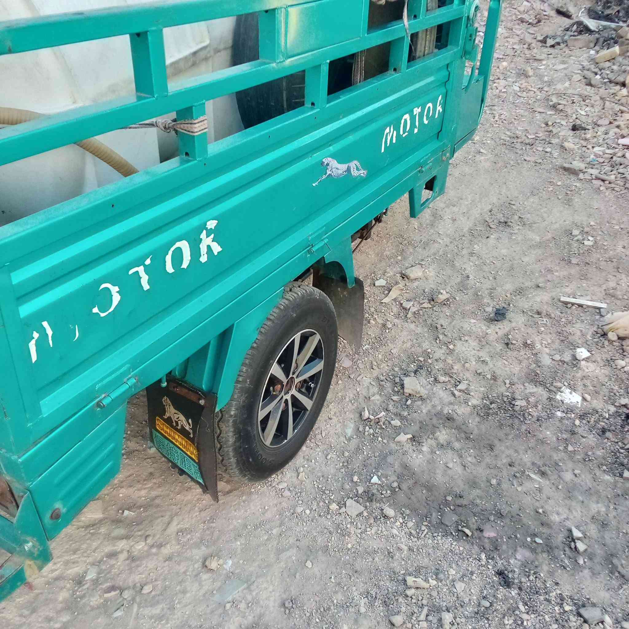 السلام عليكم عندي ستوته للبيع اني ديالى يتصل خاص


**إذا كنت صاحب هذا الإعلان وتريد حذفه لأي سبب، رجاءا أرسل رسالة إلى الدعم الفني**