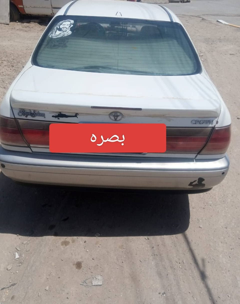 السلام عليكم ورحمة الله وبركاته
ملكه 2003 
كصة جنطه مكينة VVt مكينه وكير كفاله بيها نقص غاز تبريد 
متومه بصره سنويه عاج وارقام اصليات  للـ 28 
مكان الناصريه سعرها 32 وبيها مجال رقم ***********
