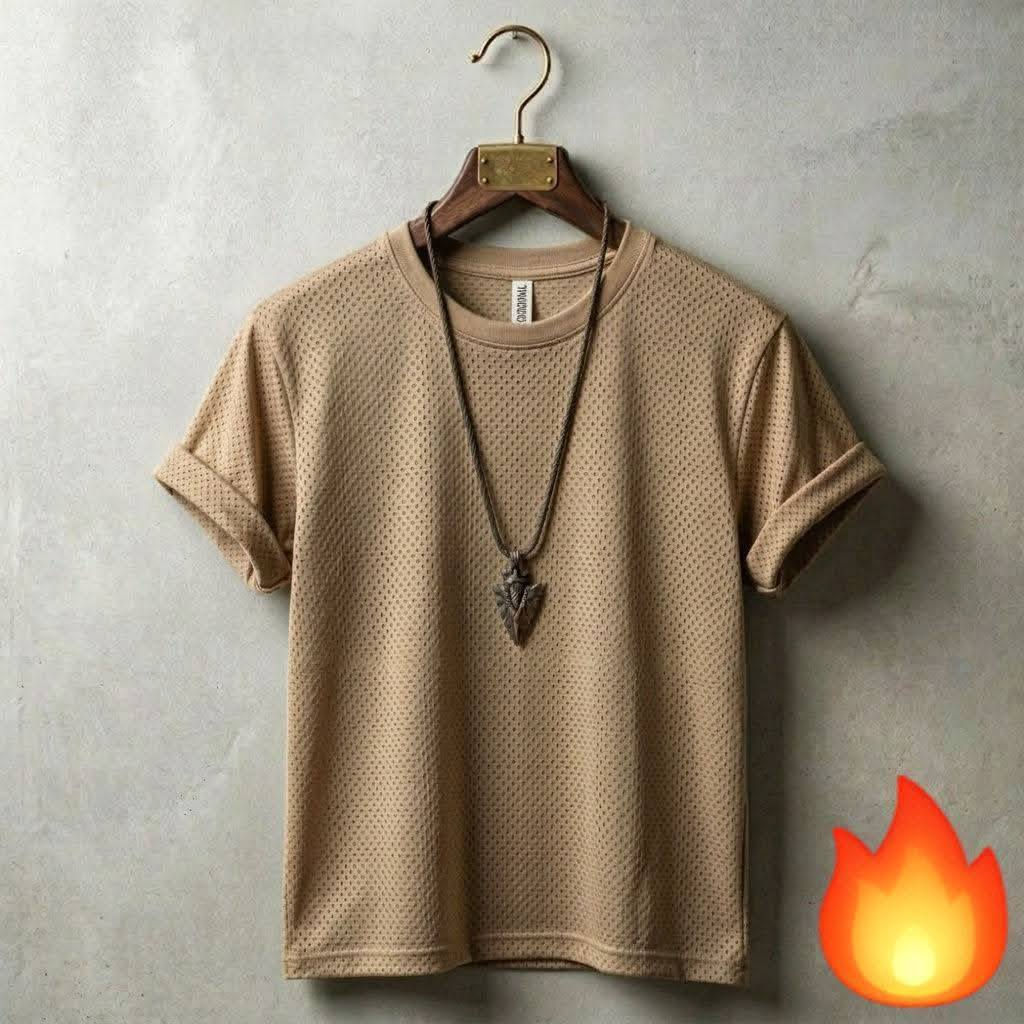 بدي👕 شبابي🕺 قياس واحد👇 
اسود 
ابيض 
احمر 
زيتوني 
بيجي 
شلعه 120 قطعه 
سعر القطعه 3 الاف 
يوجد توصيل 🚖 
للحجز واتساب ☎️ 
***********

