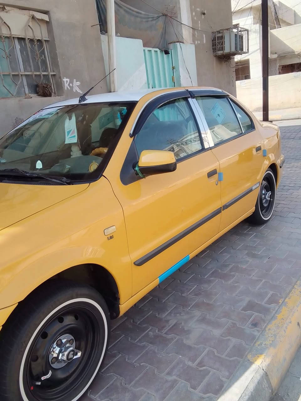 السلام عليكم سمنت موديل 2013 رقمها بغداد سنويه باسمي السياره جاهزه من كل شيء خير منه من الله ورايد بيها بيجو بارس خصوصي اللي عنده بيجو بارز خصوصي حابه يراوسني اهلا وسهلا بيه غيرها ومكينتها وكهربائيات وتدفئه وتبريد كلهن مقفولات اللي حاب يراوسني بيها خليه يخابرني على هذا الرقم***********
