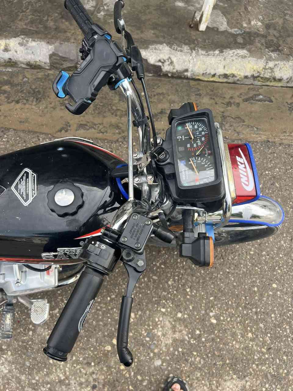 مكان كلار سعر 480بي مال بس شراي يراسل فدوه اروحلكم


**إذا كنت صاحب هذا الإعلان وتريد حذفه لأي سبب، رجاءا أرسل رسالة إلى الدعم الفني**