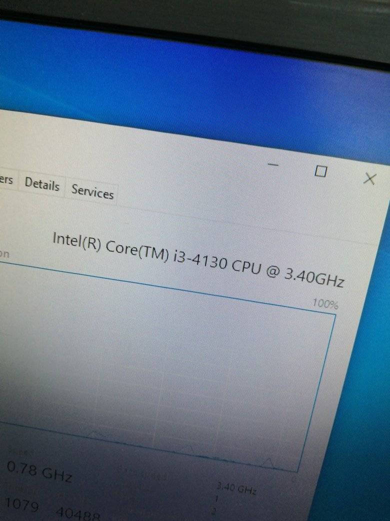 تحية طيبة 
كيس سستم lenovo جيل رابع
المواصفات
المعالج
 core i3 4130 3.40 ghz
الرامات 16 گيگا ddr3
الهارد 500 گيگا
منصب ويندوز 10 برو ونظيف
السعر 75 الف
.


**إذا كنت صاحب هذا الإعلان وتريد حذفه لأي سبب، رجاءا أرسل رسالة إلى الدعم الفني**