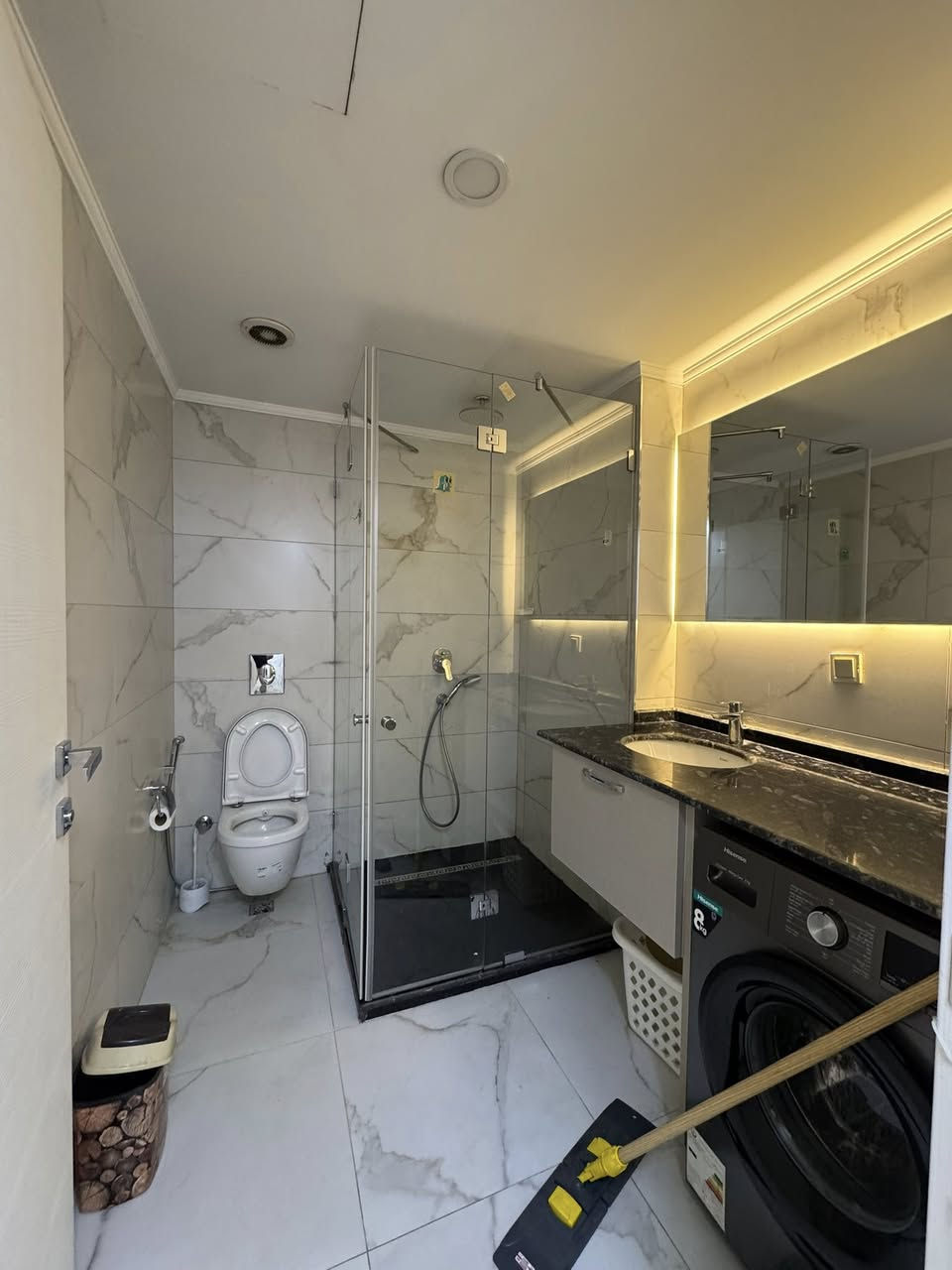 للإيجار ويفي افنيوو أربيل مربع الذهبي 
1+0
350$
للاستفسار اتصال واتساب ***********
