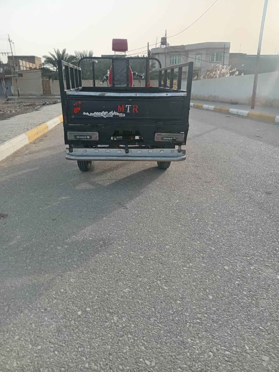 للبيع أوراق اصليه مديل 13 كهربايات شغاله نكره سلف مكينه نضيفه ناعمه ما مفتوحه اشاير شغاله
شاصي مكفول بدي نضيف تايرات جوبلس
السعر تصل على رقم الموبايل *********** 👉👉
