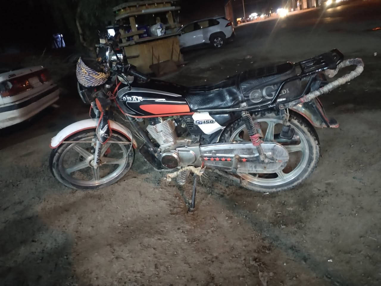 سلام عليكم دراجه للبيع روبار شرط محرك صافي بس بي تفيلس اذا مو عيب نضافه نضيف ماشاءالله موديله اعتقد 17 سعر 375 وبي مجال حك الجيه مكاني يم صيطرت تازه الريسيه


**إذا كنت صاحب هذا الإعلان وتريد حذفه لأي سبب، رجاءا أرسل رسالة إلى الدعم الفني**