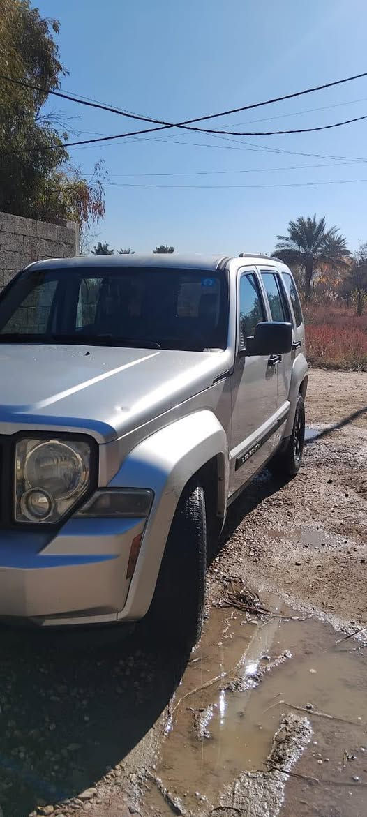 للبيع فقط
جيب ليبرتي 

موديل 2008

السيارة حلوة مرتبة

السيارة محزمة

السيارة تبريدها شغال

بشرط ويه السويج

السعر  97 ورقة وبيها مجال

للاستفسار الاتصال على الرقم

***********

واتس اب فقط
